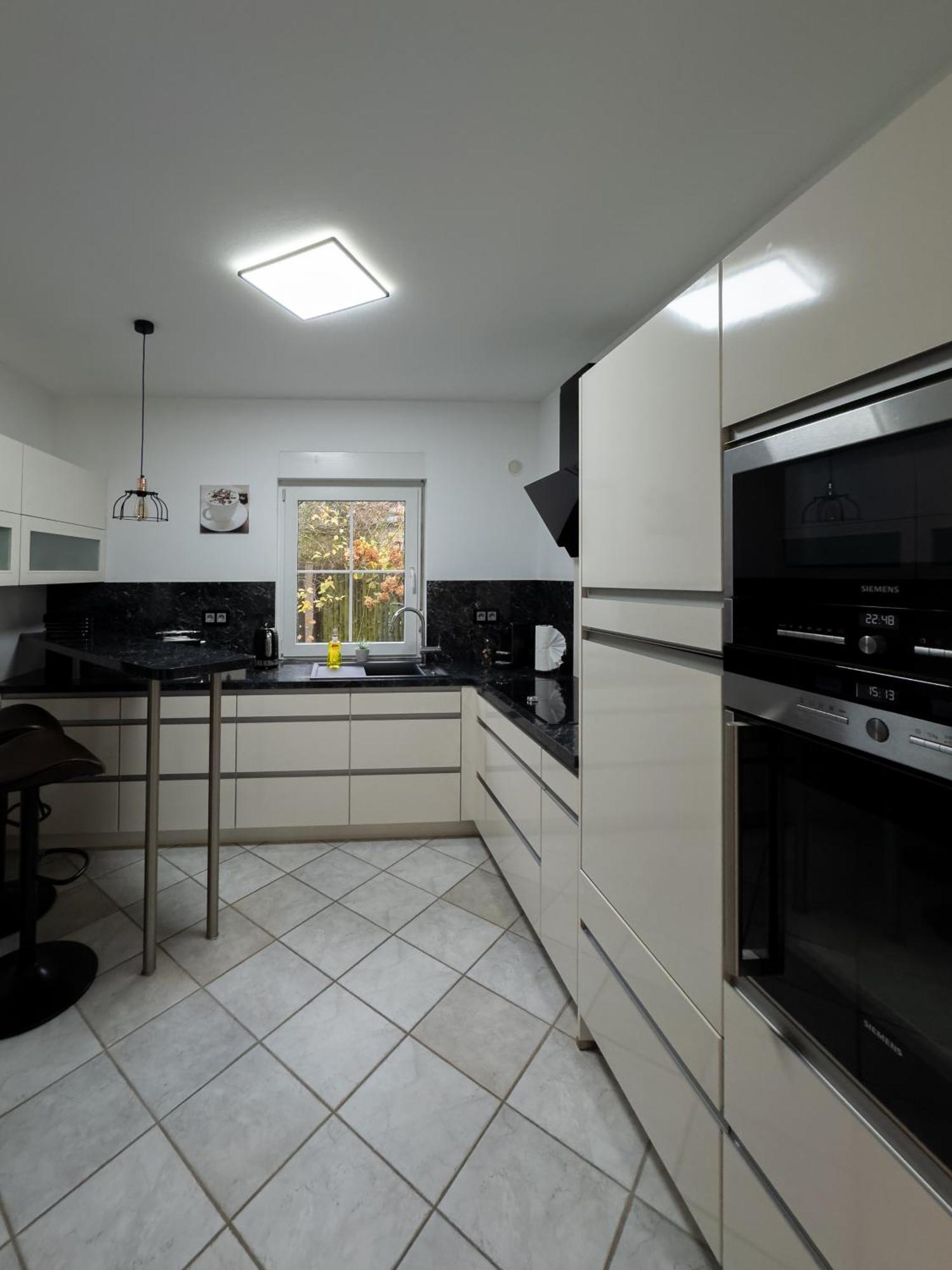 Ganzes Ferienhaus In Leipzig Mit Garage Und Fussbodenheizung Luaran gambar