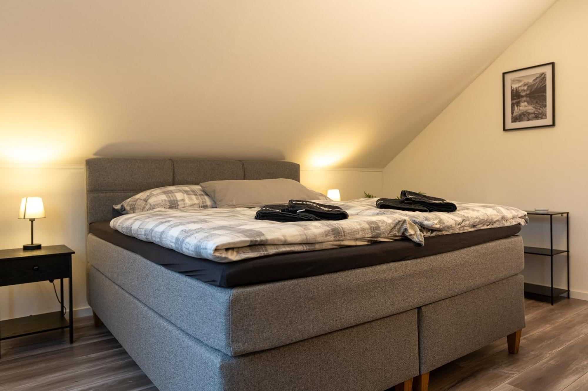 Ganzes Ferienhaus In Leipzig Mit Garage Und Fussbodenheizung Luaran gambar